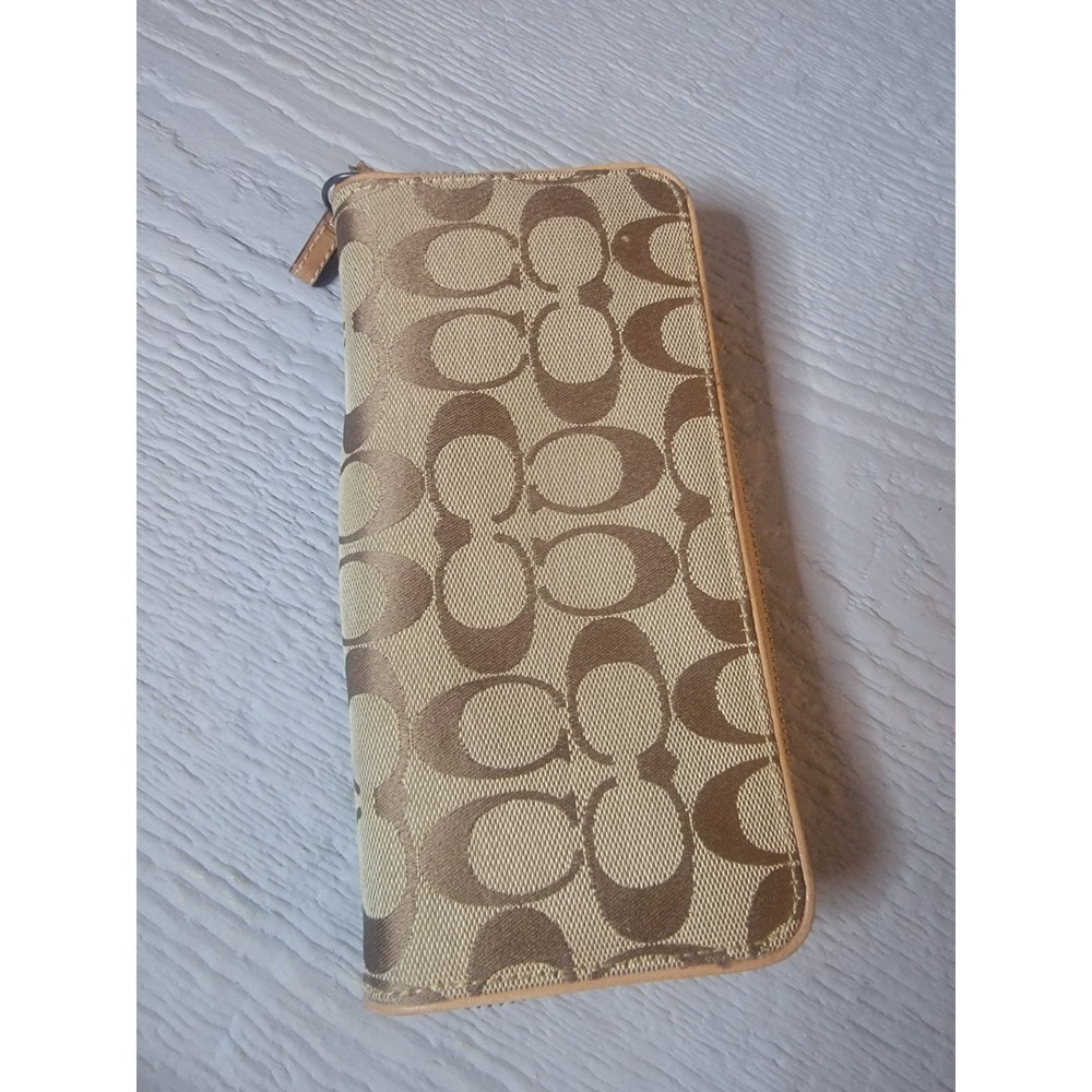 Preloved Coach Signature Zip Around Wallet. Brown Trim In Great Condition